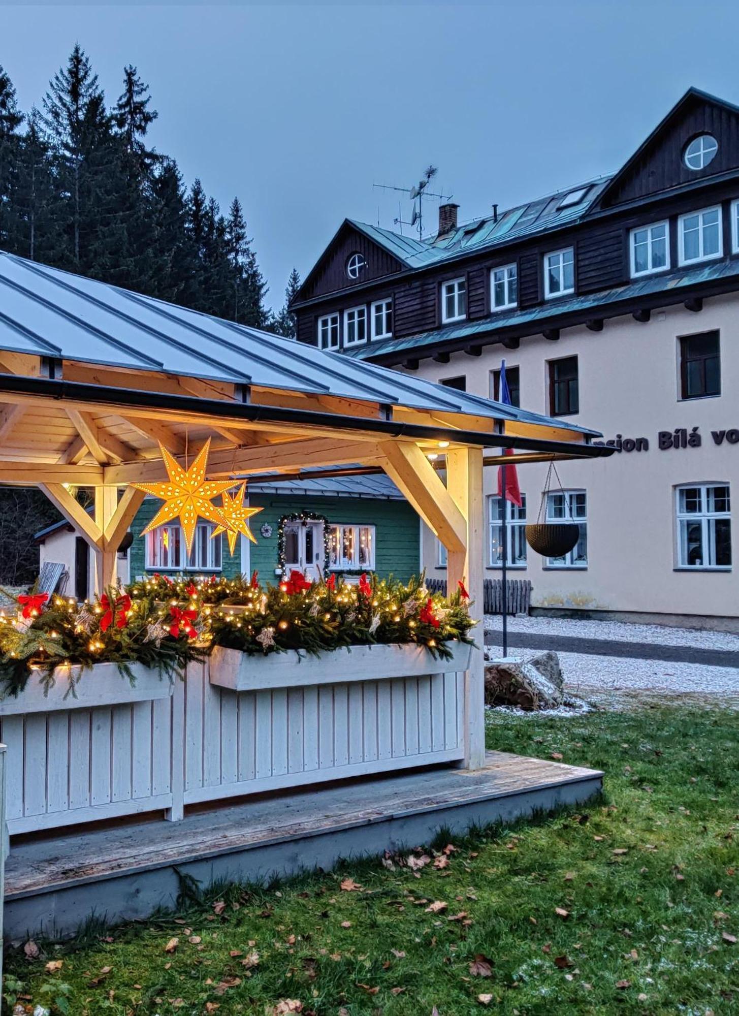 Penzion Bílá voda Harrachov Esterno foto