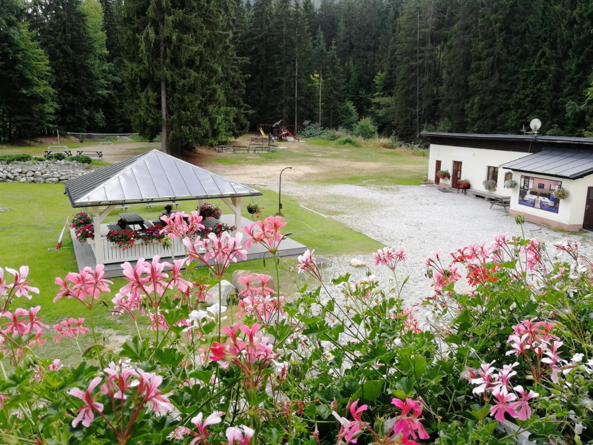 Penzion Bílá voda Harrachov Esterno foto