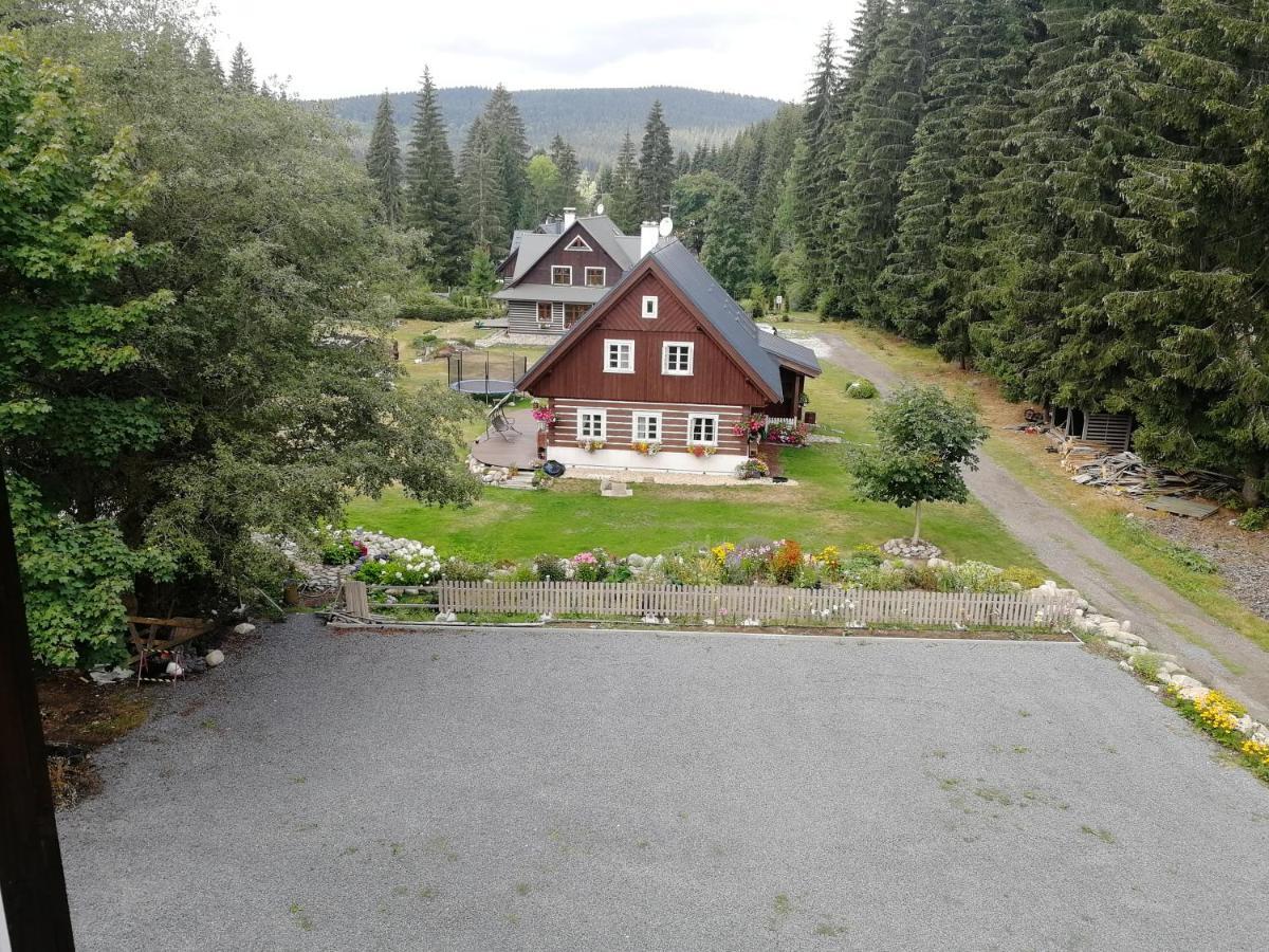 Penzion Bílá voda Harrachov Esterno foto